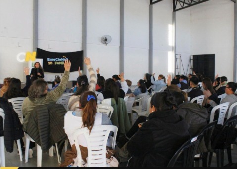 Comenzó en La Paz el ciclo “Emociones en Familia”, que tendrá una jornada en Villa Paranacito